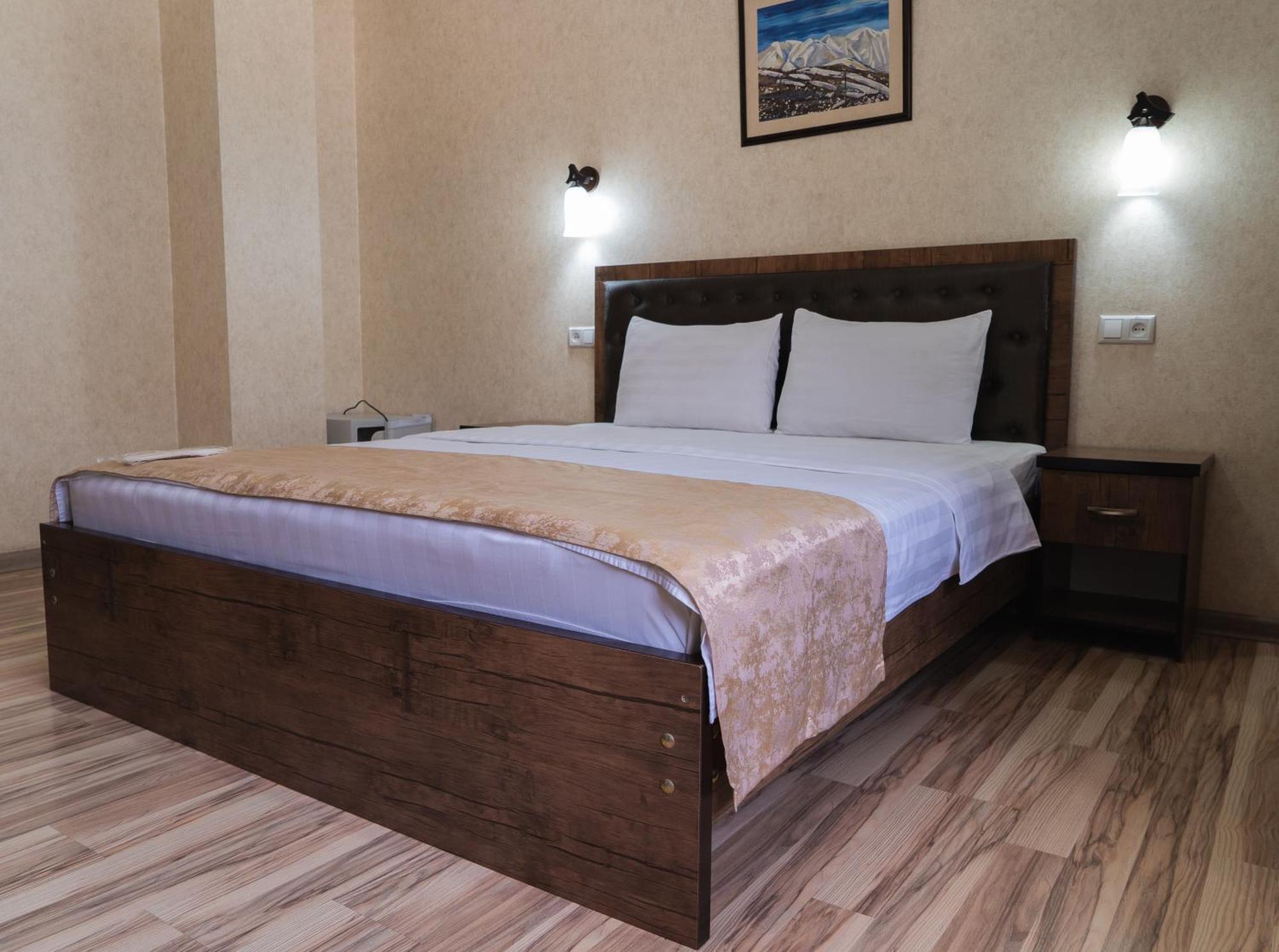 Tourist Inn Hotel Tasjkent Eksteriør billede